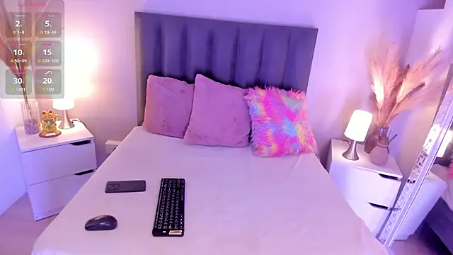 KendraChavez  online show from 11-25-25, 10:21