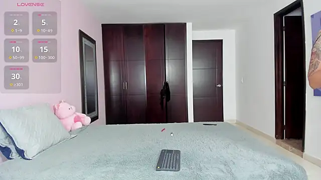 marianaandvalen online show from 03-03-26, 11:06