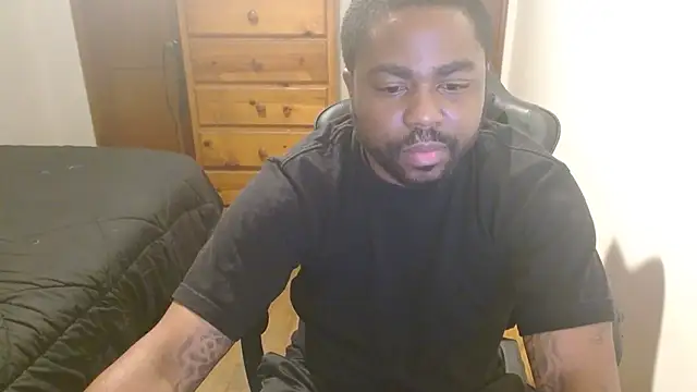 Breadwinnah online show from 10-28-25, 07:07