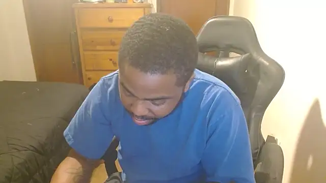 Breadwinnah online show from 10-17-25, 06:39