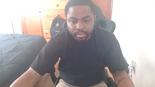 Breadwinnah online show from 10-28-25, 08:08