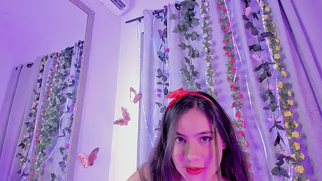 ameliiaa smith online show from 10-30-25, 11:23