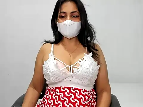 Crazy Cat1995 online show from 12-04-25, 09:19