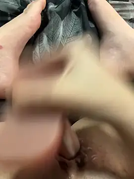 SomeWhatFoxyX online show from 11-07-25, 07:40