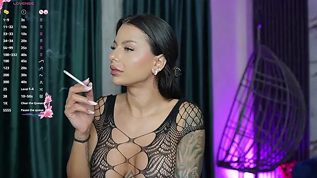 Spicy Maple online show from 09-10-25, 08:19