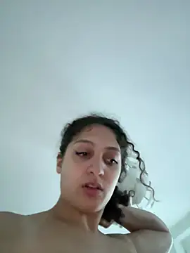 DreamThickCouple online show from 05-28-26, 04:46