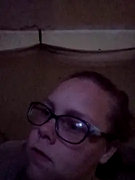 countrymomma online show from 11-10-25, 05:45