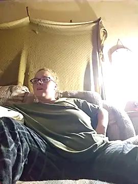 countrymomma online show from 09-25-25, 04:29