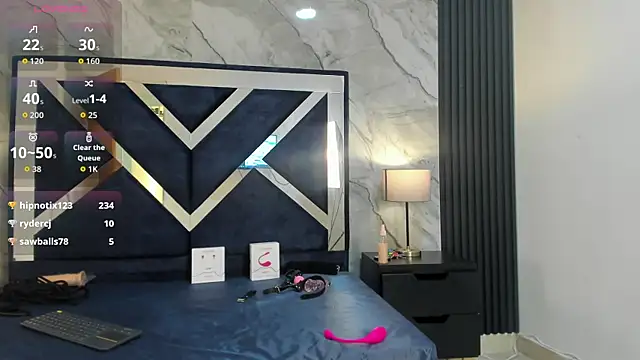 VioletRose as online show from 10-10-25, 07:20