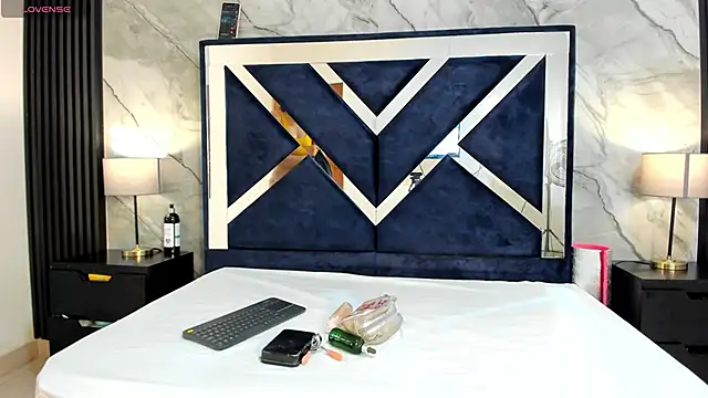 VioletRose as online show from 10-23-25, 07:34