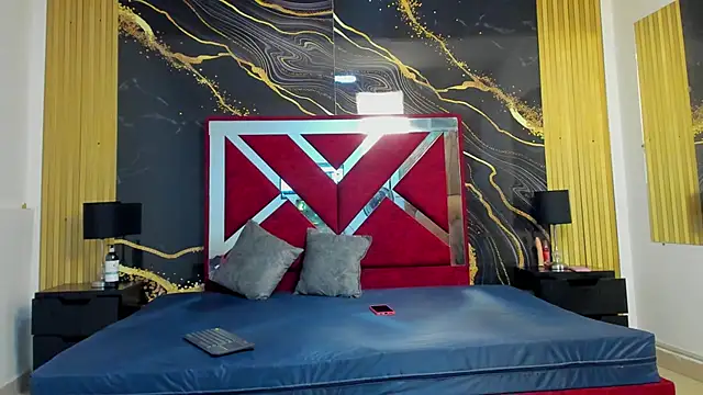 VioletRose as online show from 01-12-26, 12:06