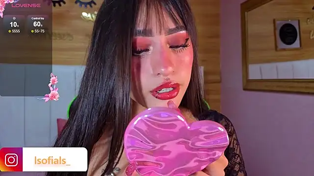 Snapshot of Abril_Velvet_a_ chatting on 02-04-26, 12:55 Abril Velvet a online show from 02-04-26, 12:55