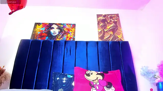 Annie switt online show from 02-25-26, 04:45