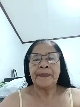 Snapshot of Sweet-Lita50 chatting on 03-19-26, 11:10 Sweet-Lita50 online show from 03-19-26, 11:10