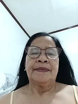 Snapshot of Sweet-Lita50 chatting on 04-14-26, 10:31 Sweet-Lita50 online show from 04-14-26, 10:31