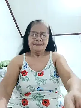 Snapshot of Sweet-Lita50 chatting on 04-09-26, 11:38 Sweet-Lita50 online show from 04-09-26, 11:38