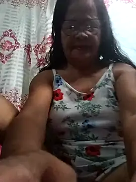 Snapshot of Sweet-Lita50 chatting on 03-18-26, 06:38 Sweet-Lita50 online show from 03-18-26, 06:38