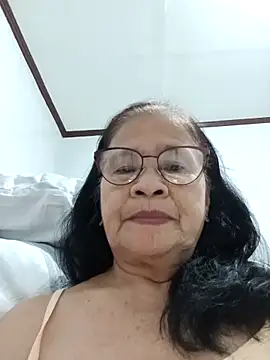 Snapshot of Sweet-Lita50 chatting on 02-07-26, 01:19 Sweet-Lita50 online show from 02-07-26, 01:19