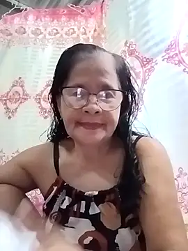 Snapshot of Sweet-Lita50 chatting on 03-25-26, 05:40 Sweet-Lita50 online show from 03-25-26, 05:40