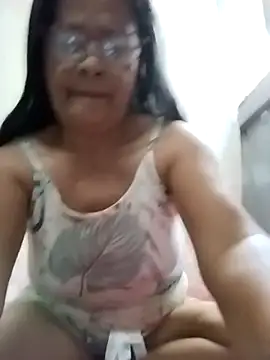 Snapshot of Sweet-Lita50 chatting on 03-09-26, 04:49 Sweet-Lita50 online show from 03-09-26, 04:49