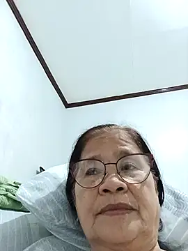 Snapshot of Sweet-Lita50 chatting on 03-08-26, 02:04 Sweet-Lita50 online show from 03-08-26, 02:04