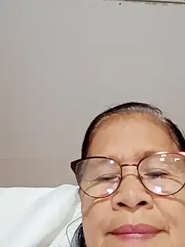 Snapshot of Sweet-Lita50 chatting on 11-16-25, 01:54 Sweet-Lita50 online show from 11-16-25, 01:54