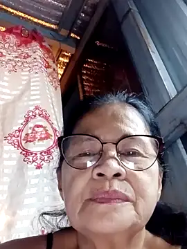 Snapshot of Sweet-Lita50 chatting on 11-19-25, 12:38 Sweet-Lita50 online show from 11-19-25, 12:38