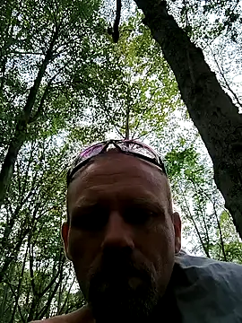 Eat it from the back online show from 09-27-25, 10:27