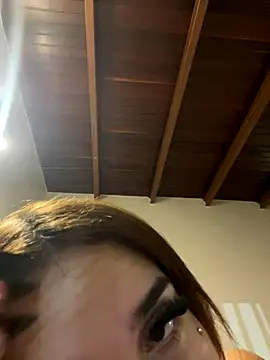 Snapshot of Makaela_Haddad chatting on 10-05-25, 08:49 Makaela Haddad online show from 10-05-25, 08:49