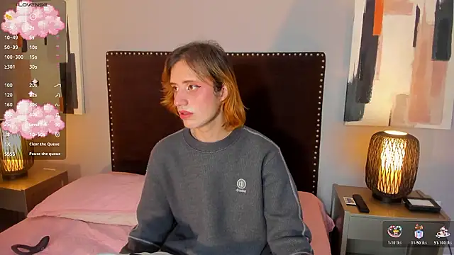 seraphine star online show from 02-15-26, 09:36