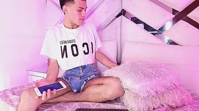 alessandro musk online show from 03-28-26, 02:18