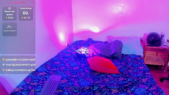 bayolet  online show from 07-15-26, 11:28