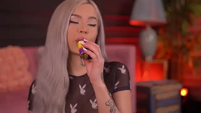 NickyBenz online show from 11-08-25, 07:06