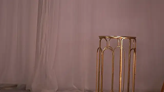 NickyBenz online show from 09-28-25, 05:42