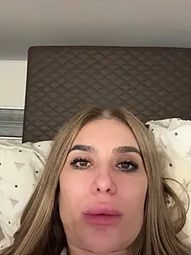 KaseyQuinn  online show from 11-26-25, 10:43