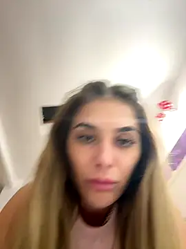 Snapshot of KaseyQuinn_ chatting on 09-16-25, 07:26 KaseyQuinn  online show from 09-16-25, 07:26