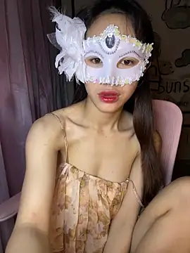 TiNa 04 online show from 10-09-25, 11:05