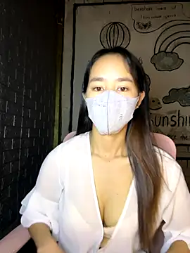 TiNa 04 online show from 09-29-25, 01:23