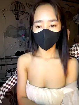 TiNa 04 online show from 11-18-25, 11:37