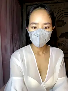 TiNa 04 online show from 10-19-25, 10:12