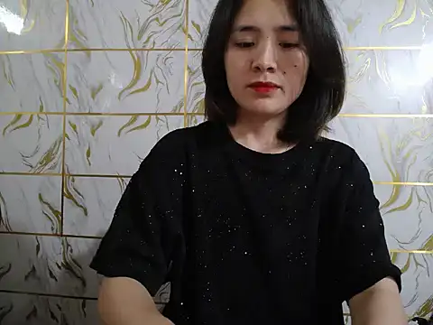 Snapshot of Lyzizi_lovely09 chatting on 05-27-26, 01:57 Lyzizi lovely09 online show from 05-27-26, 01:57