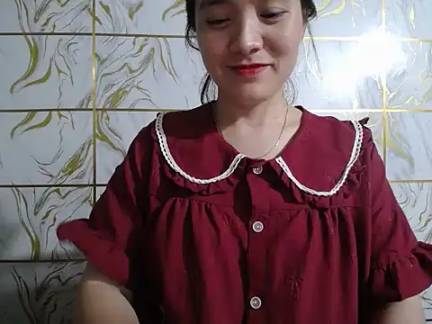 Snapshot of Lyzizi_lovely09 chatting on 06-15-26, 05:40 Lyzizi lovely09 online show from 06-15-26, 05:40