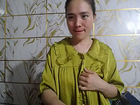 Lyzizi lovely09 online show from 04-15-26, 10:21