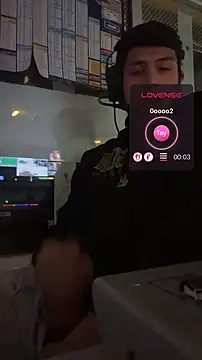 Snapshot of StrokingDaddy4 chatting on 02-25-26, 11:21 StrokingDaddy4 online show from 02-25-26, 11:21