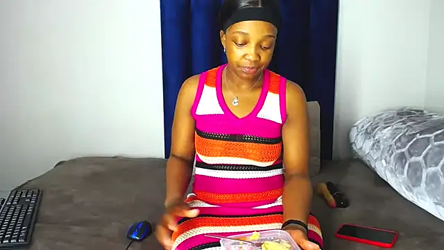 Pinkdollyg online show from 10-30-25, 09:33