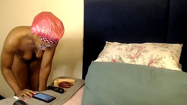 Sexy-Momo online show from 10-31-25, 03:14