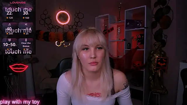 marta smith online show from 10-27-25, 08:10