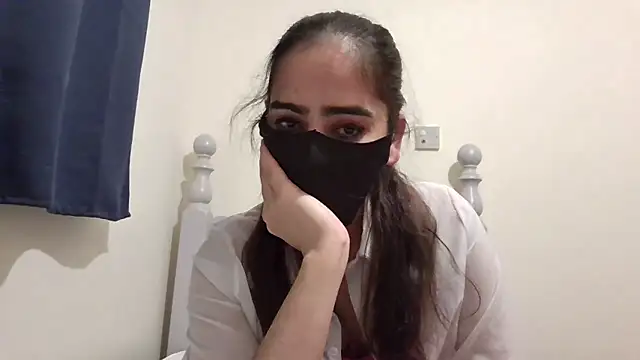 BobtailFormal online show from 02-05-26, 08:48