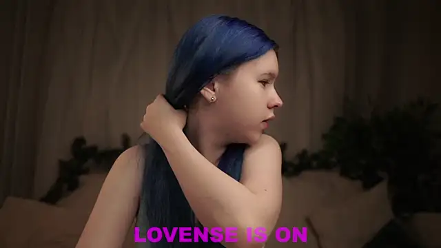 ElizSpieth online show from 01-13-26, 01:09