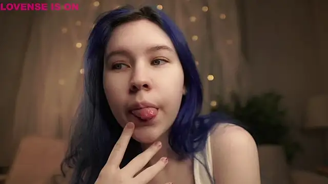 ElizSpieth online show from 02-05-26, 01:12